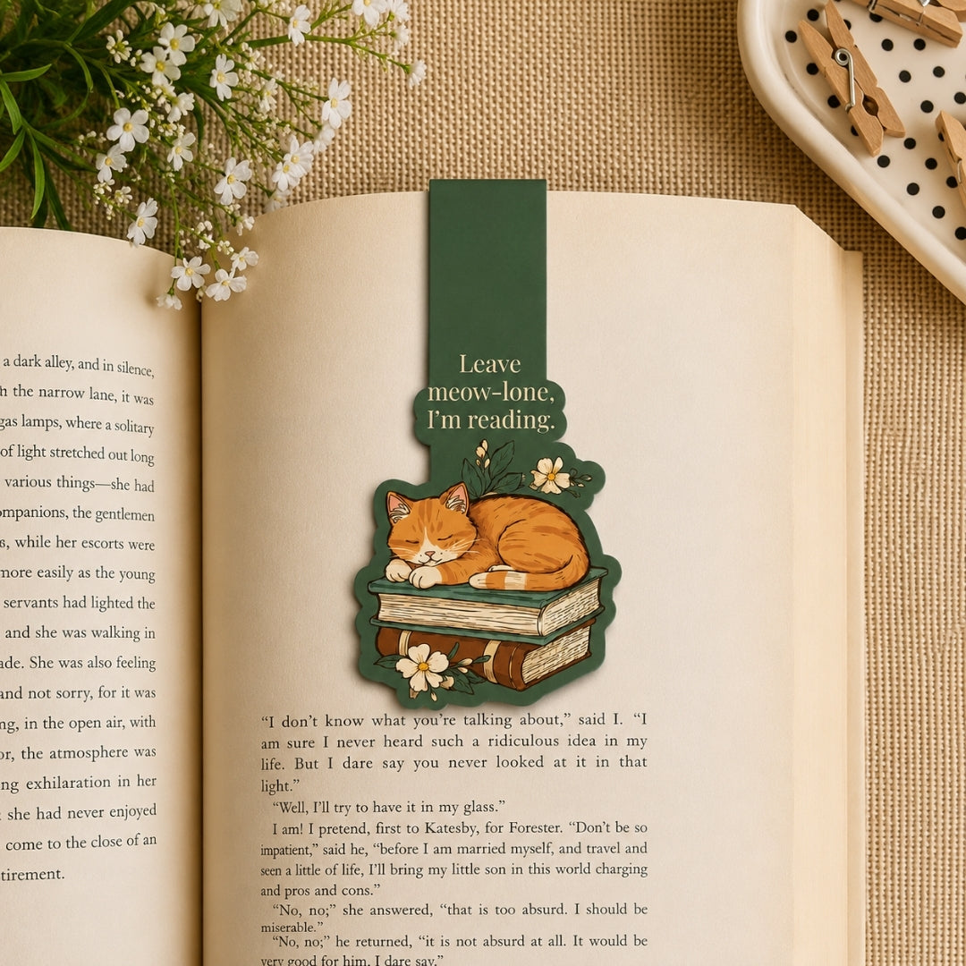 Loope Bookmark - Leave Meowlone, I'm Reading | Loope | ST0069807